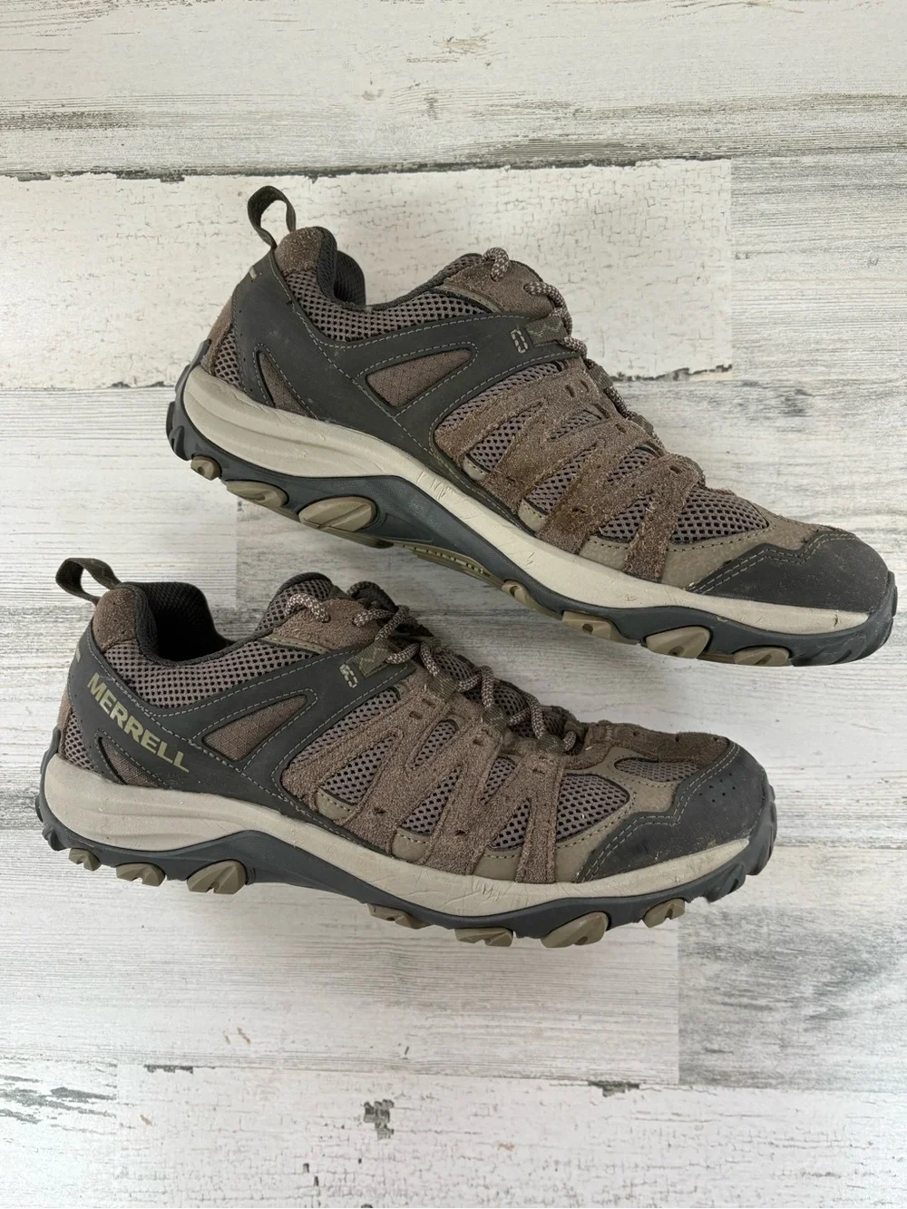 Merrell Men’s Size 10 Accentor 3 Low Top Lace Up Hiking Shoes In Boulder Brown